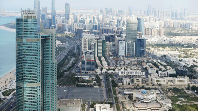 αγώνας-δρόμου-από-τα-εμιράτα-στην-αι-563098225