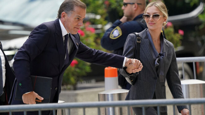 ο-μπάιντεν-διαβεβαιώνει-τον-γιο-του-χά-563057761