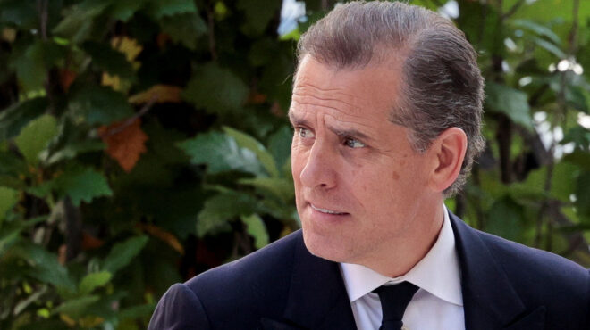 χάντερ-μπάιντεν-οι-κακές-παρέες-οι-ε-563075515