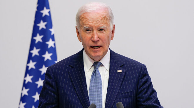 μπάιντεν-αν-ο-πούτιν-υποτάξει-την-ουκρ-563069149