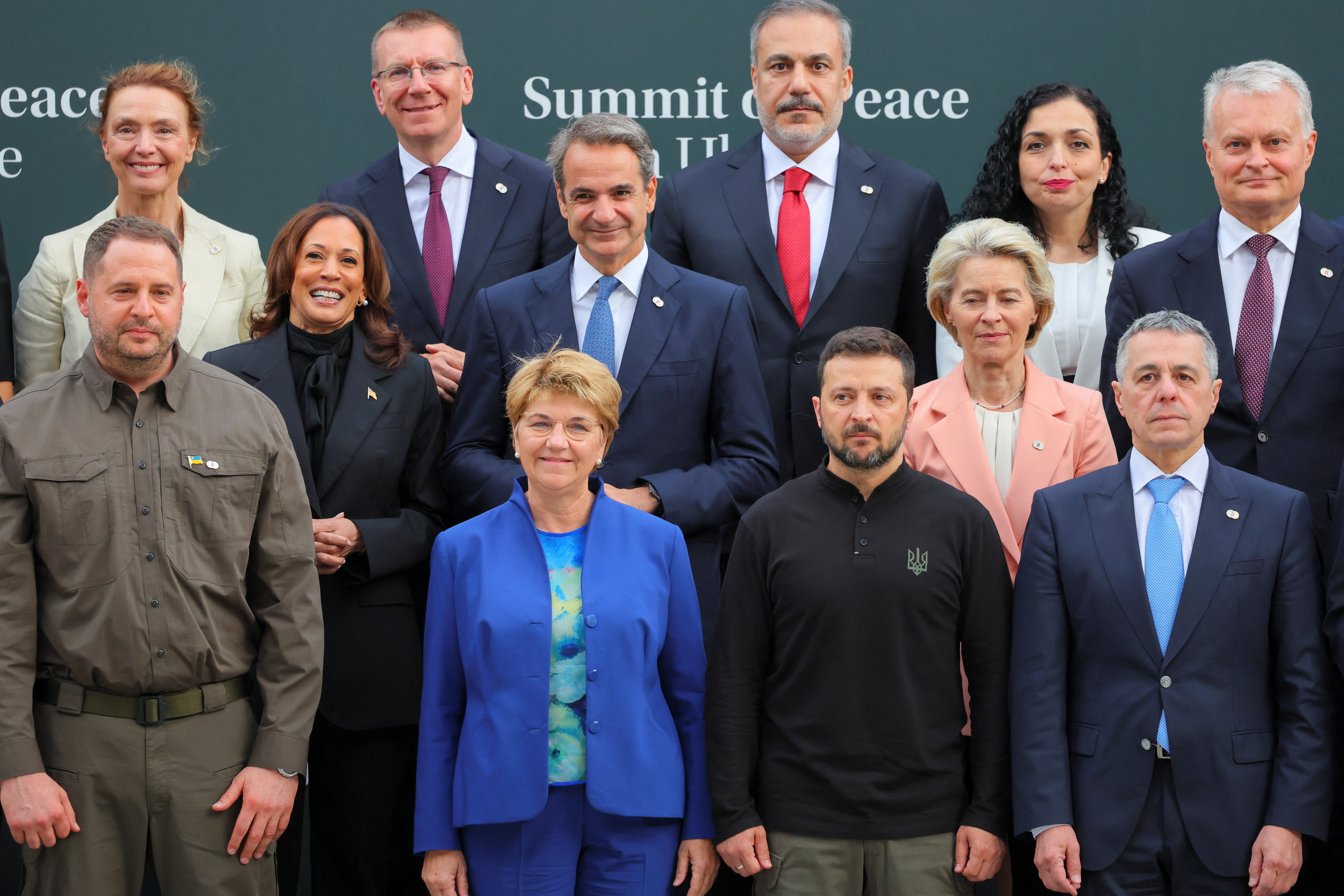 Μητσοτάκης: Στηρίζουμε την Ουκρανία για μία δίκαιη ειρήνη – Τα σύνορα δεν αλλάζουν με τη βία-1