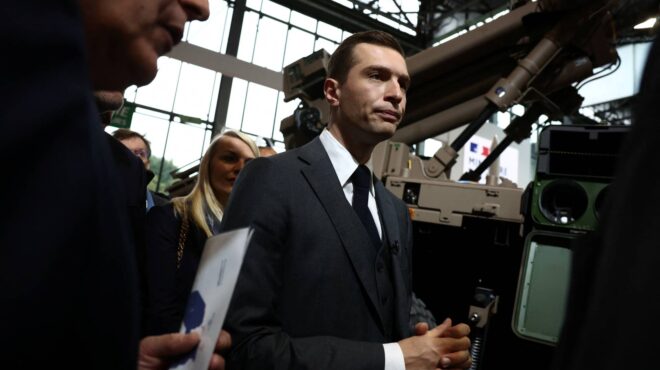 γαλλία-πρώτη-η-ακροδεξιά-στις-δημοσκο-563093662