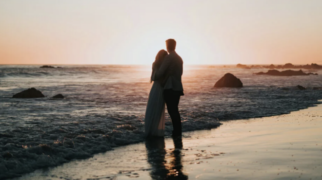 πόσες-φορές-ερωτευόμαστε-στη-ζωή-οι-ει-563061847