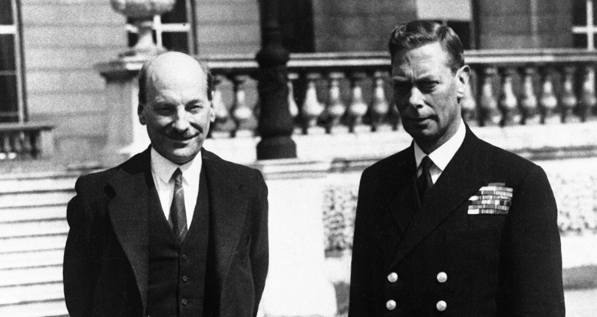 Ψωμί, ελιά και Κάρολο για βασιλιά-1