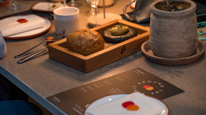 mastercard-η-απόλυτη-foodie-εμπειρία-του-around-the-table-επιστρέ-563059621