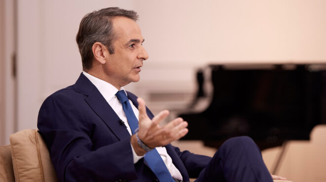 μητσοτάκης-στο-bloomberg-θα-κριθούμε-το-2027-τ-563074660