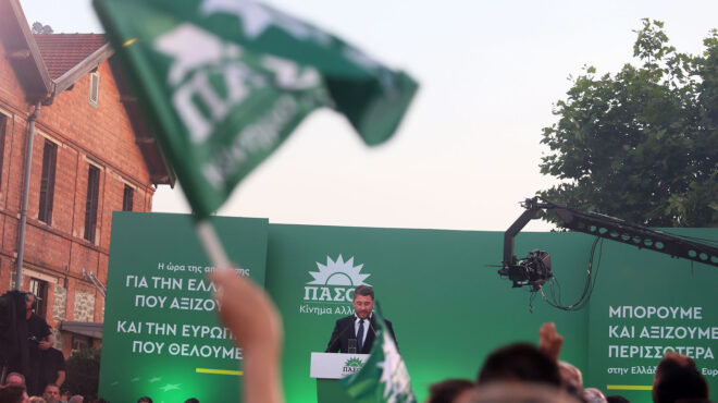 ν-ανδρουλάκης-h-αντιπολίτευση-του-tiktok-δώ-563058814