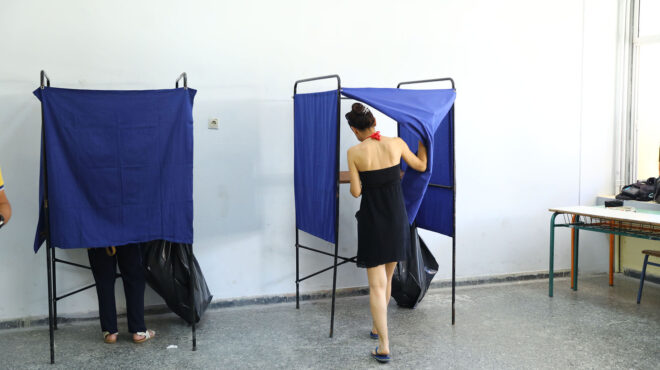 ευρωεκλογές-2024-στο-329-η-συμμετοχή-έως-τις-17-563069755