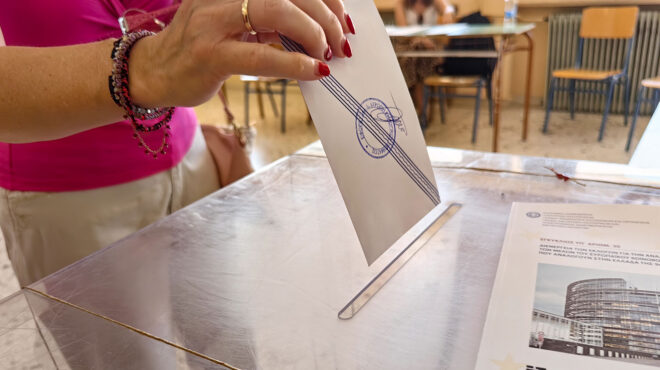 βαρύ-το-κλίμα-στο-πασοκ-μετά-την-κάλπη-563070853