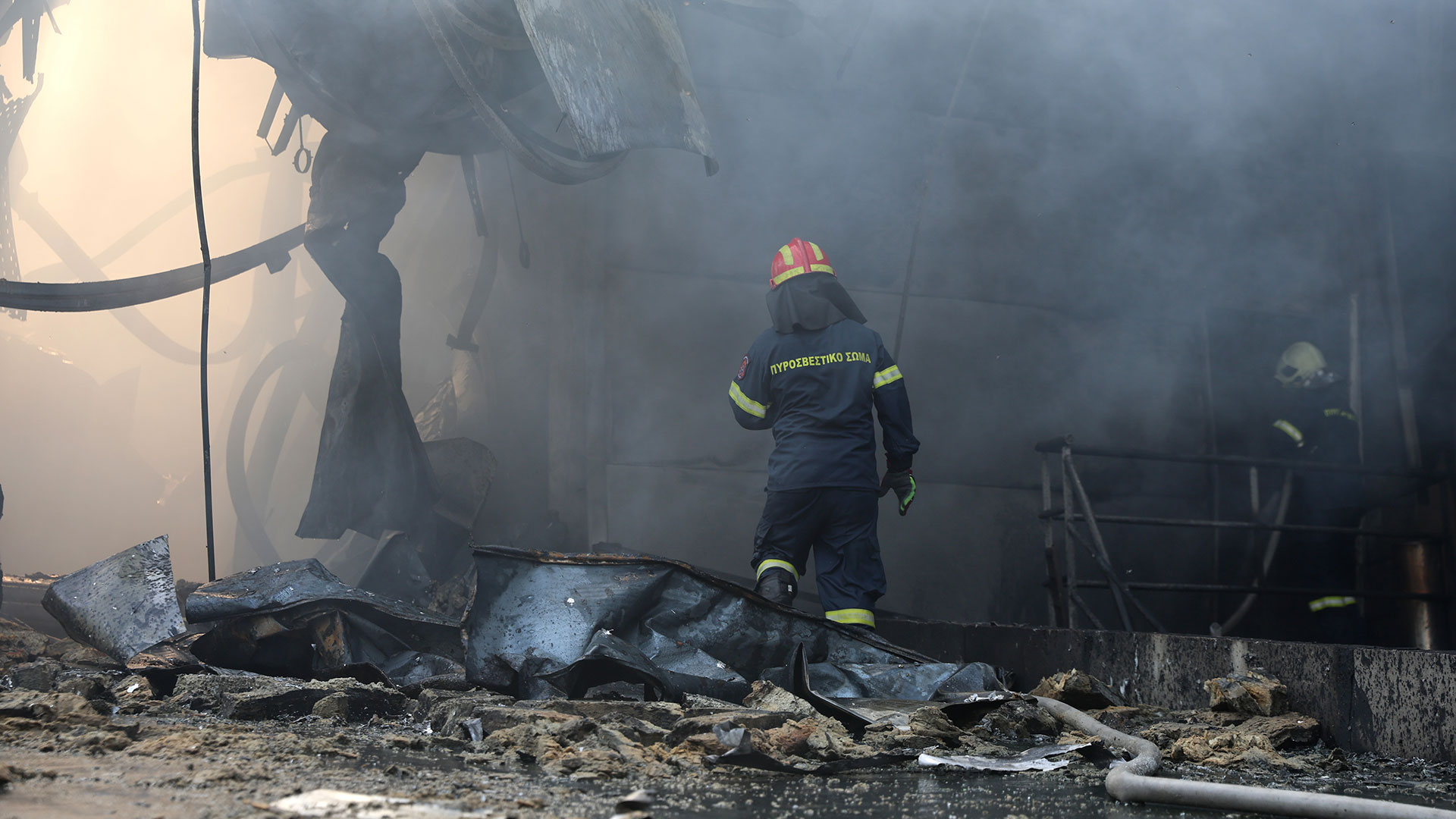 Εκρηξη και φωτιά σε εργοστάσιο στην Κάτω Κηφισιά-15