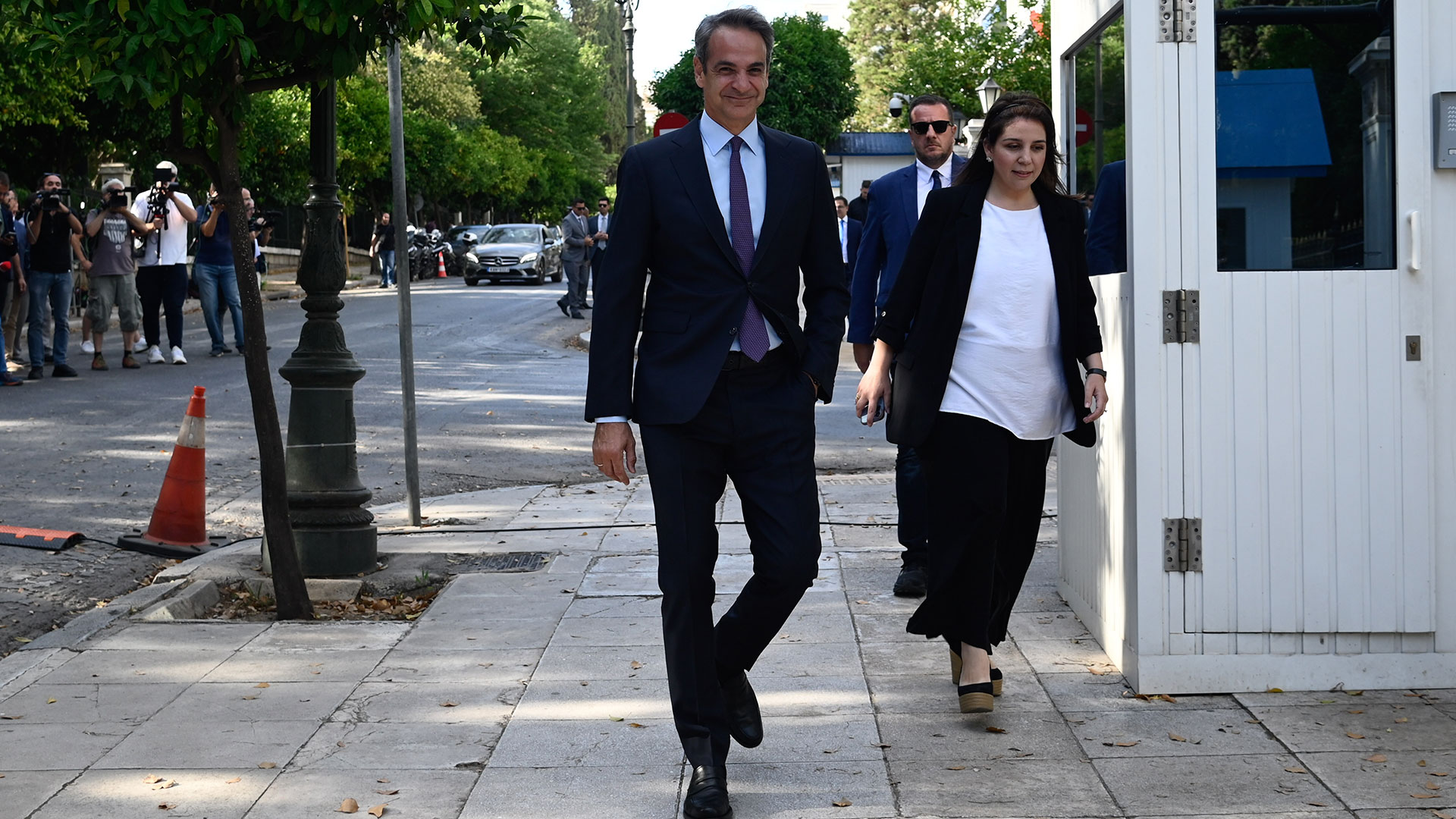 Ορκίστηκαν τα νέα μέλη της κυβέρνησης-17