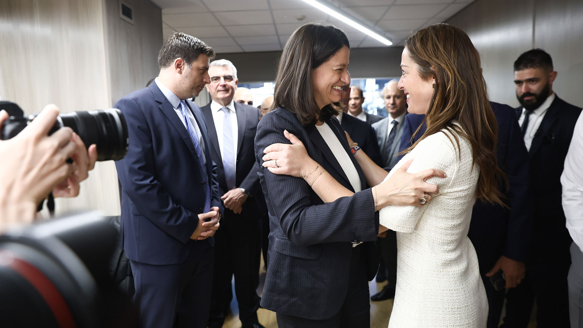 Τελετές παράδοσης – παραλαβής: Τα «κλικ» και οι δηλώσεις στα υπουργεία-5