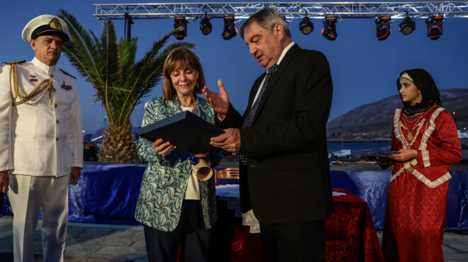 επίτιμη-δημότης-κάσου-η-κατερίνα-σακε-563082145