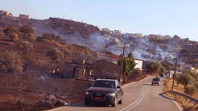 αναφορές-για-ζημιές-σε-σπίτια-στο-κραν-563091121