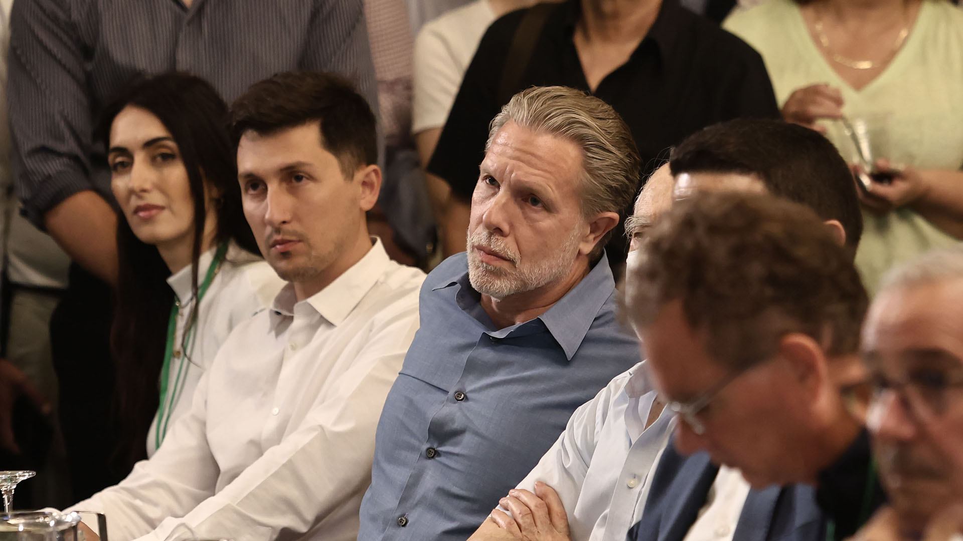 ΠΑΣΟΚ: Φωτογραφικά στιγμιότυπα από τη συνεδρίαση της Κ.Ε.-4