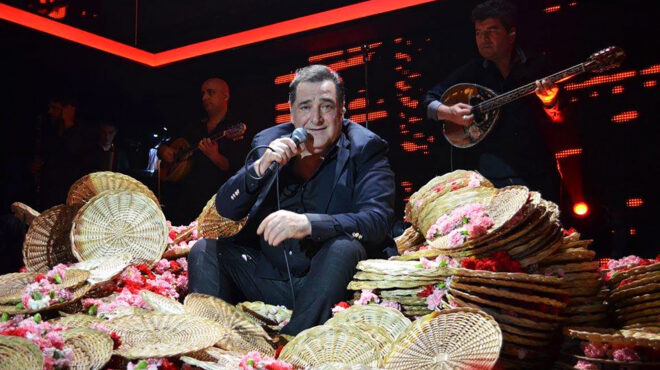 βασίλης-καρράς-ο-μουντζούρης-που-έγ-563056393