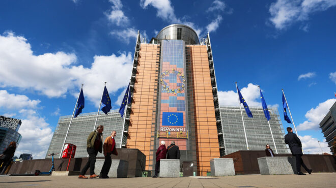 υπεραπόδοση-εσόδων-κατά-600-εκατ-το-πρώτ-563072869