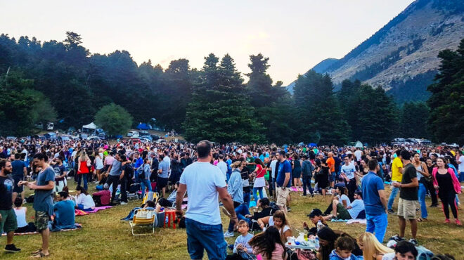 δύο-24ωρα-στην-τροχιά-των-coldplay-563055955