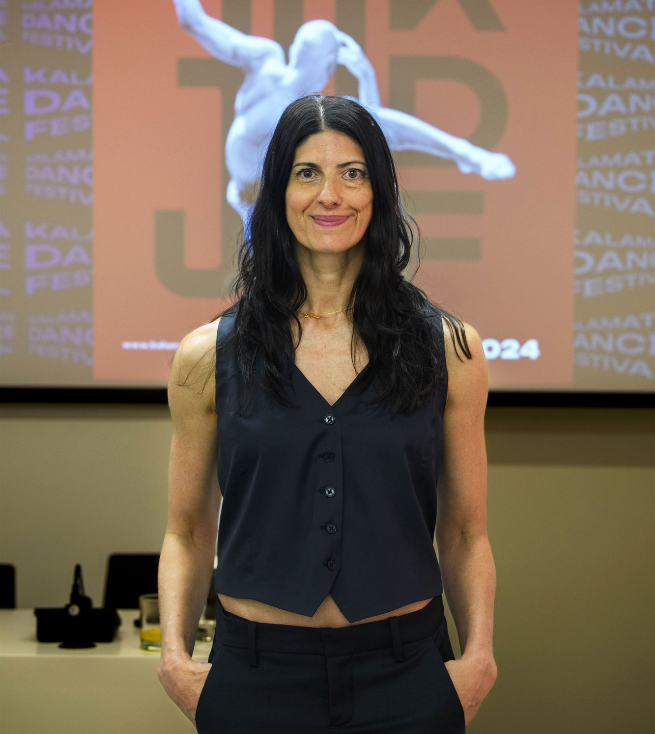 «Δεν απευθυνόμαστε σε ειδικό κοινό»-1