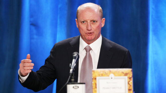 ο-διάδοχος-του-γουόρεν-μπάφετ-αναλαμβ-563086651