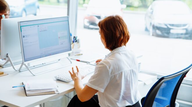 δικηγόρους-δύο-ταχυτήτων-δημιουργού-563083858