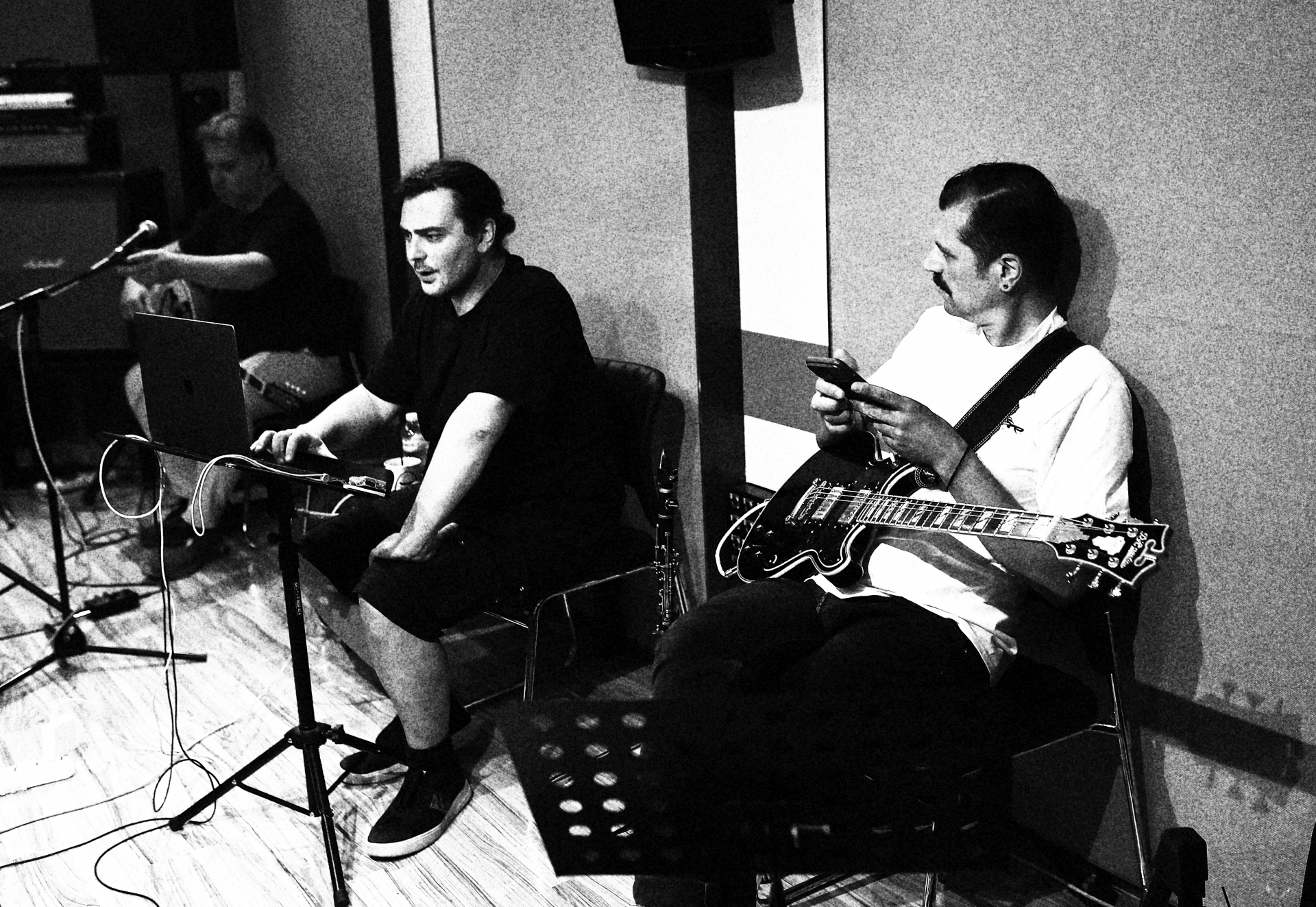 Τι κάνει το Μουσικό Κουτί στην Ταράτσα του Φοίβου;-7