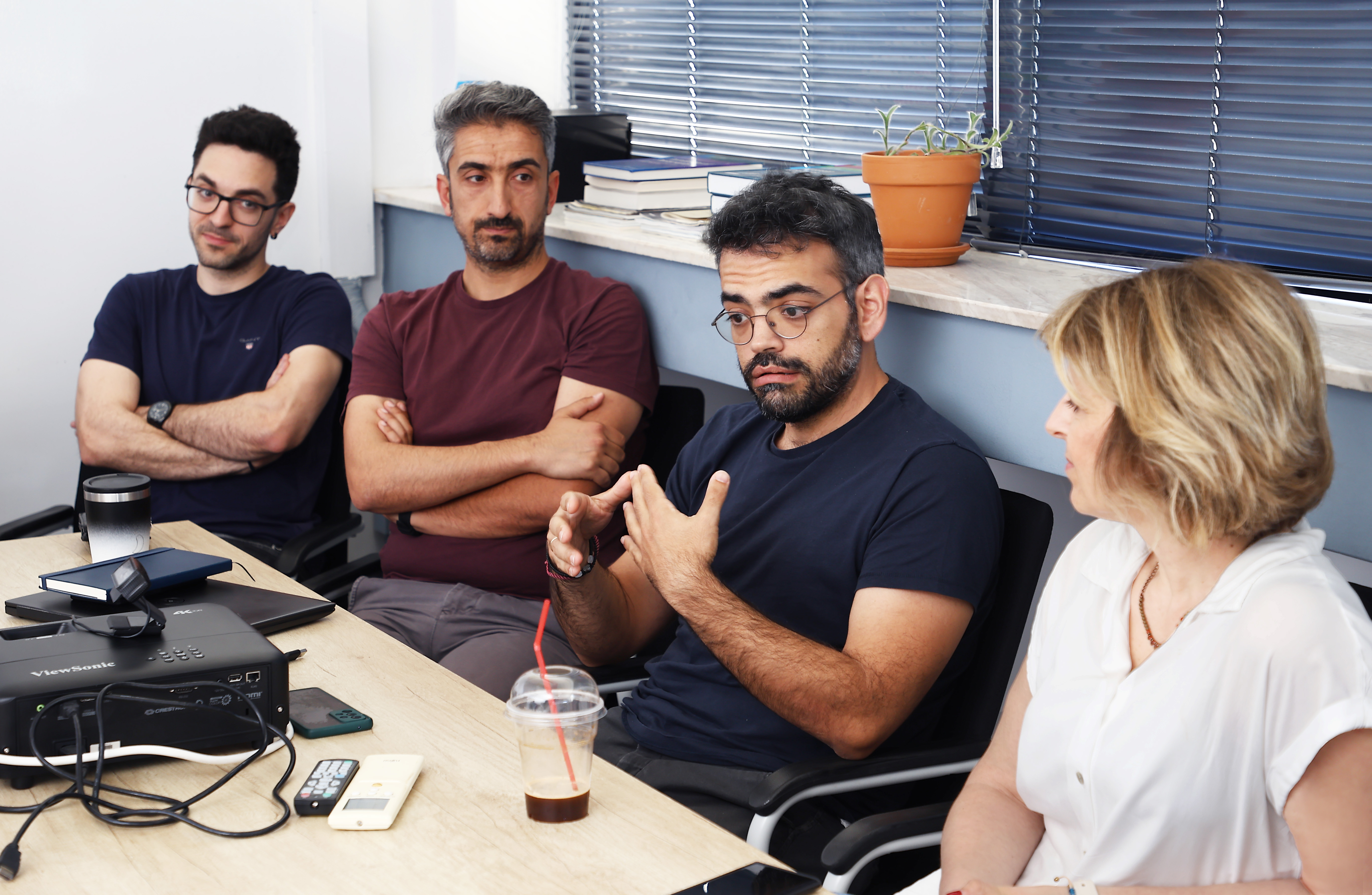 Meltemi: Και εγένετο το πρώτο «ελληνικό ChatGPT»-2