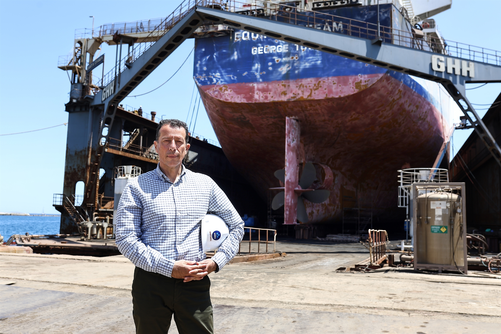 Σύρος: Αγωνιζόμαστε να έχουμε ζωή και τον χειμώνα-5