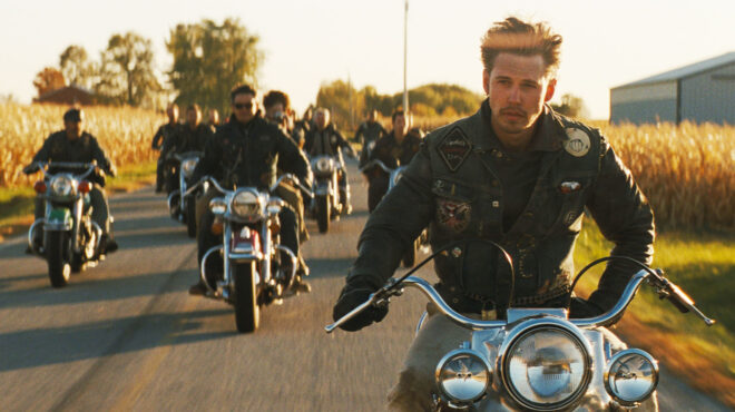 συμμορίες-ρόδες-και-καυτές-σέλες-563093485