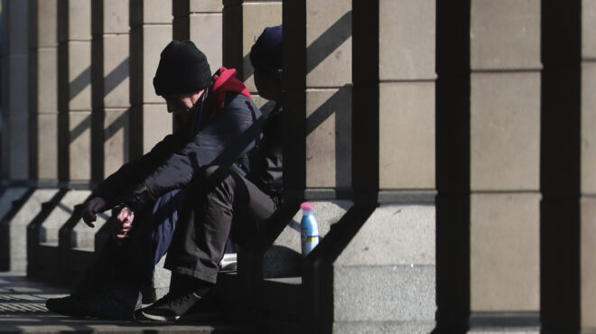 περισσότεροι-από-ποτέ-οι-άστεγοι-στο-λ-563098147