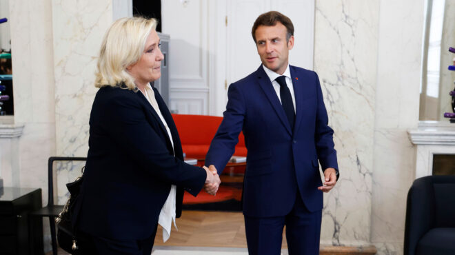 σεμπάστιεν-μέιλαρντ-στην-κ-ο-μακρόν-563074954