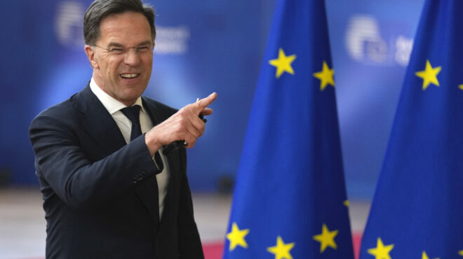 ο-μαρκ-ρούτε-έτοιμος-να-διαδεχθεί-το-563088871