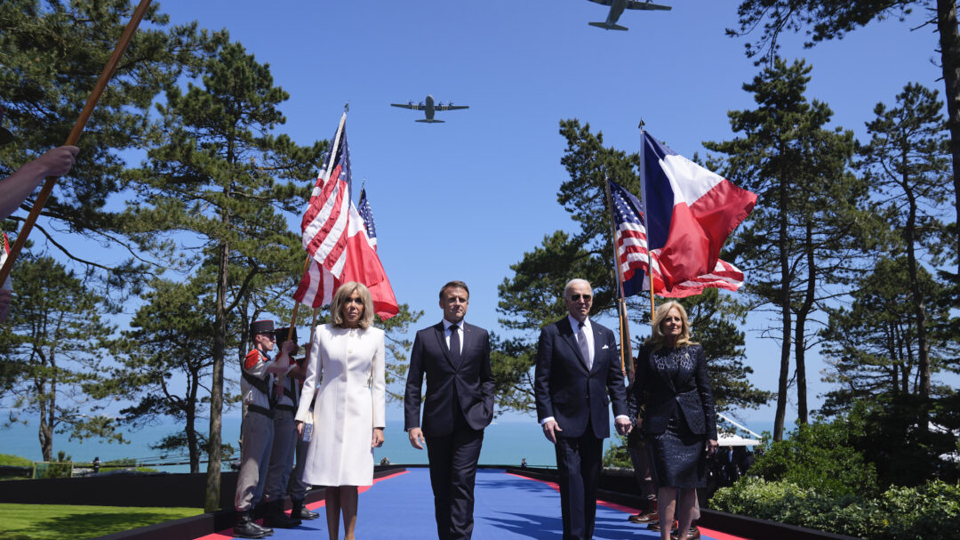 80-χρόνια-από-την-d-day-επέτειος-με-το-βλέμμα-563063992