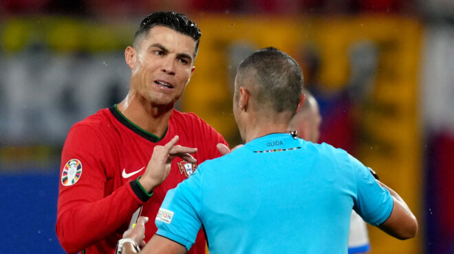 πάσχουν-οι-διαιτητές-από-το-σύνδρομο-τ-563091031