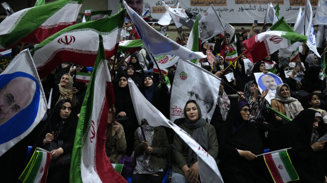 ιράν-ανοιξαν-οι-κάλπες-για-την-εκλογή-ν-563099593