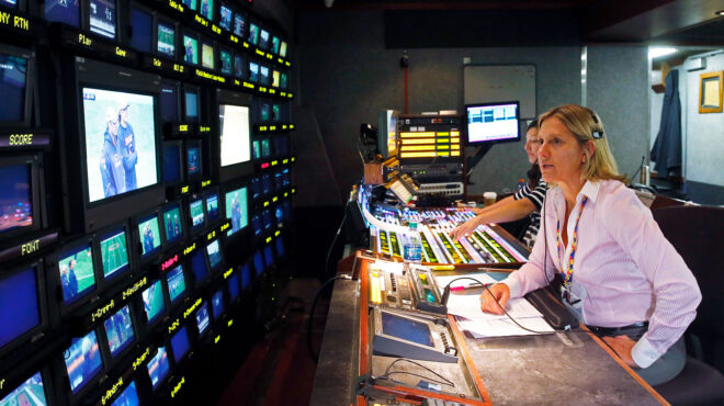 τέσσερις-στους-δέκα-αποφεύγουν-τις-ει-563084962