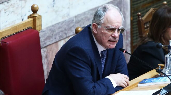 τασούλας-το-παράδειγμα-μιας-ζωής-γεμά-563082217