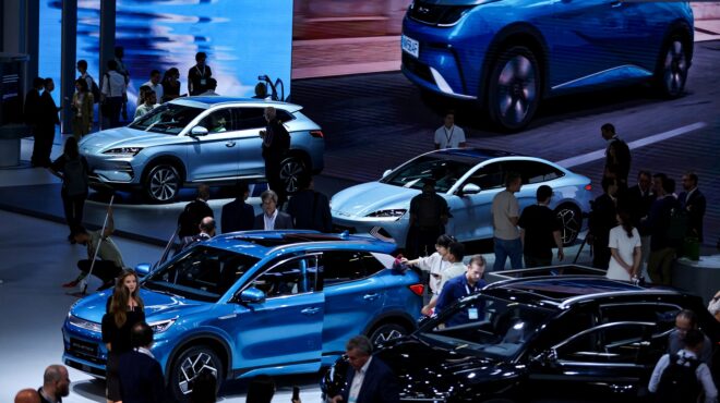 η-μάχη-για-τα-κινεζικά-ηλεκτρικά-αυτοκ-563076451