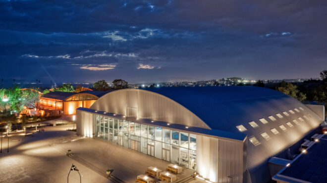 επιχειρηματικότητα-και-έλληνες-μια-ι-563071243