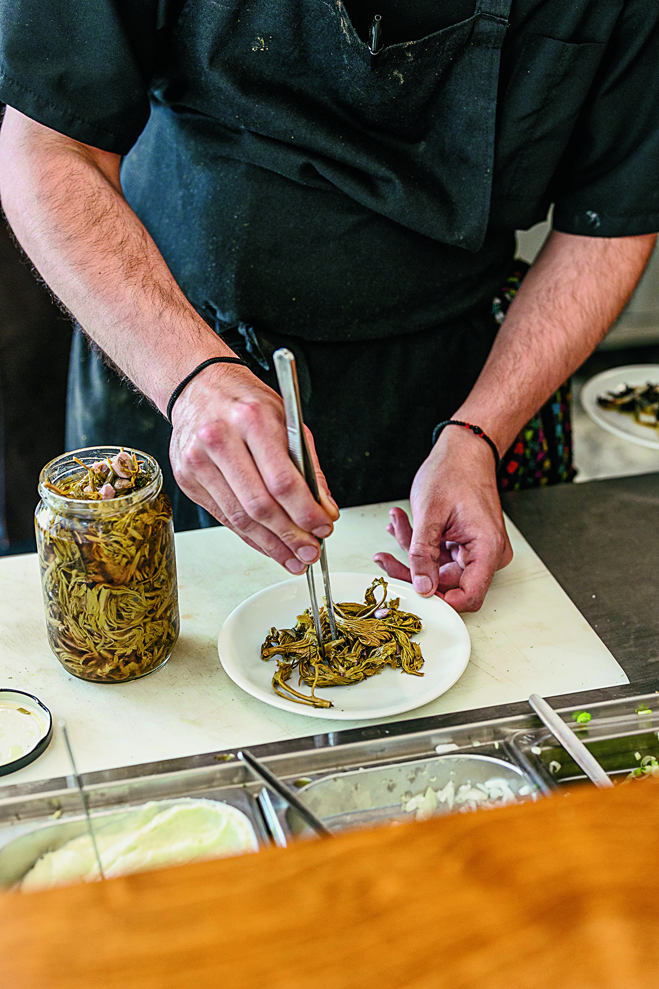 Βόλος: Πού και πώς θα απολαύσετε το καλύτερο τσίπουρο-9