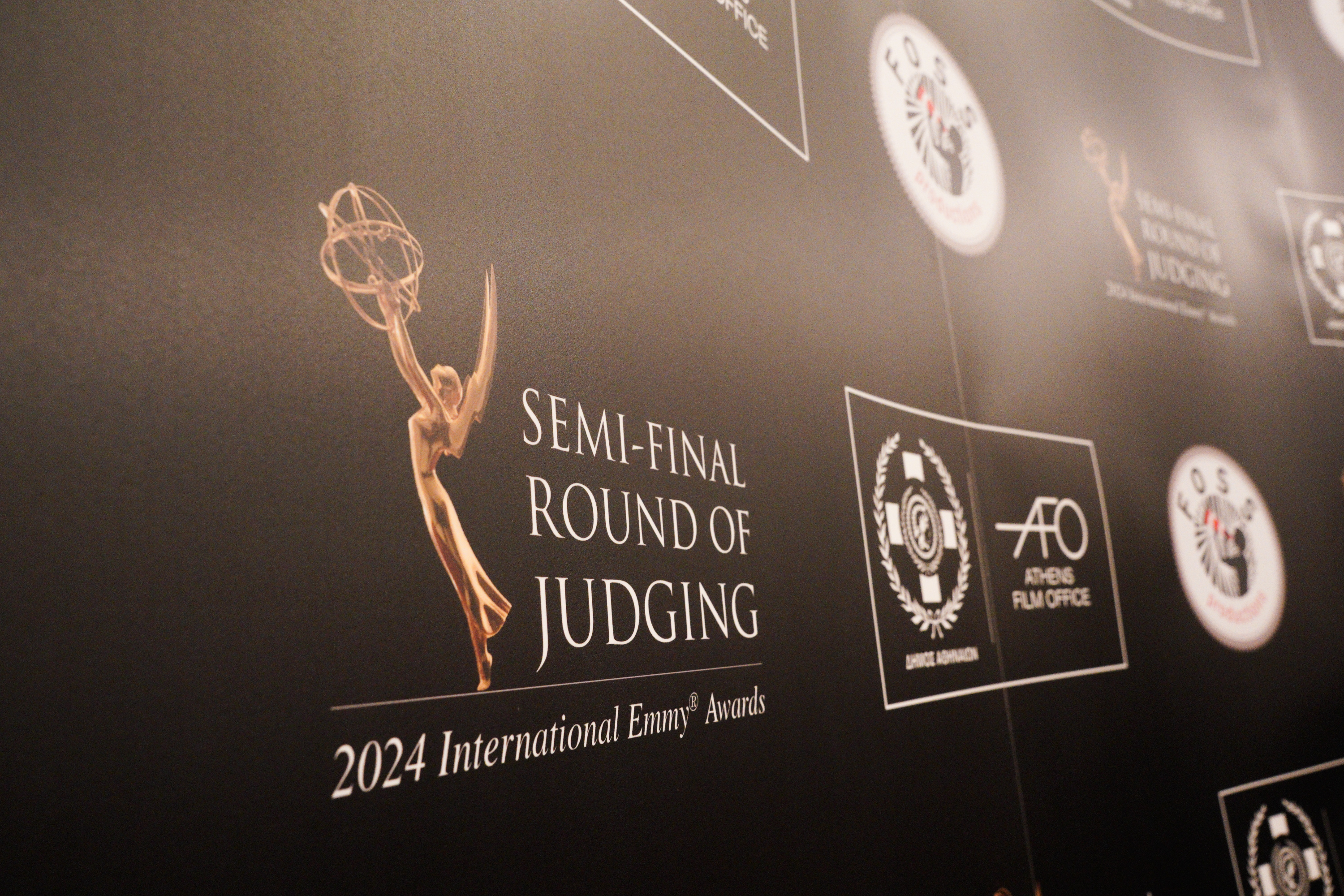 Βραβεία Emmys: Η μυστική ψηφοφορία σε ξενοδοχείο στην Ομόνοια-1