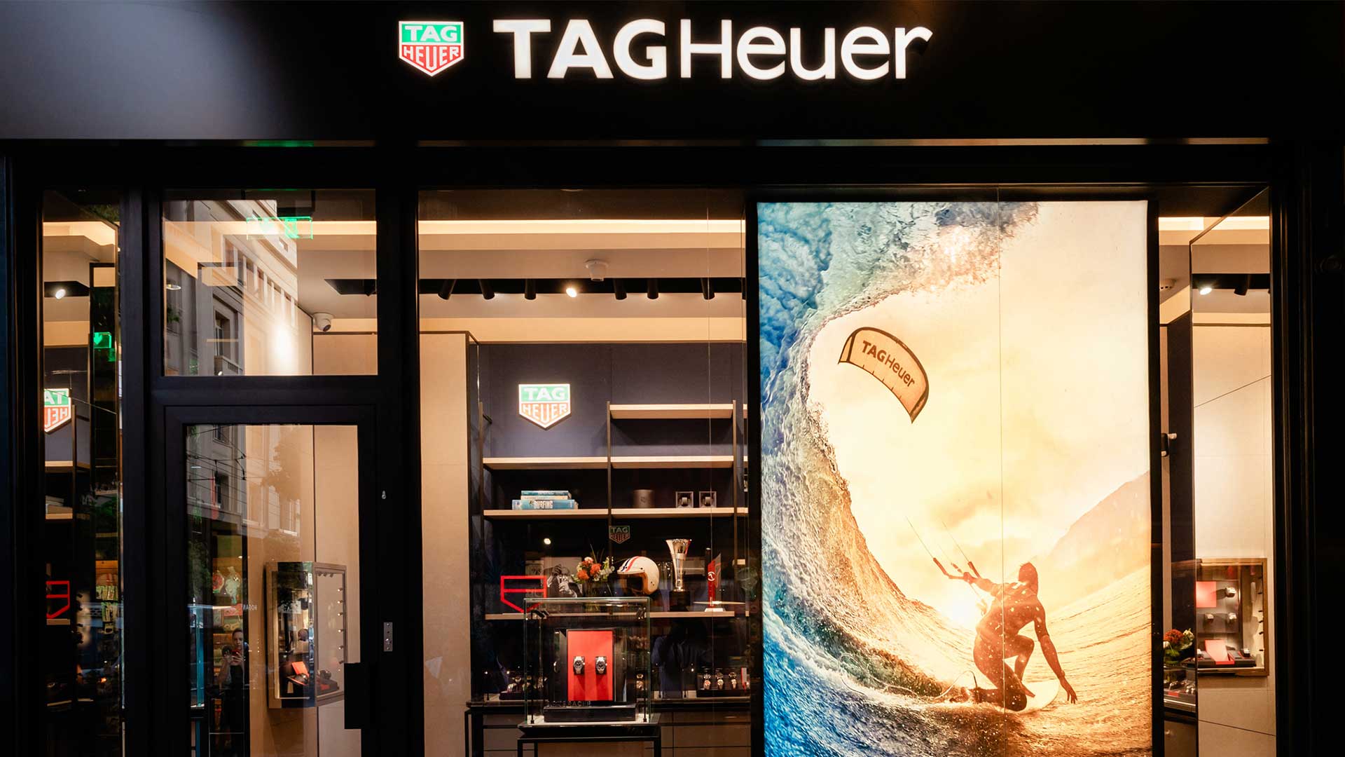 H TAG Heuer άνοιξε την πρώτη της μπουτίκ στο κέντρο της Αθήνας-1