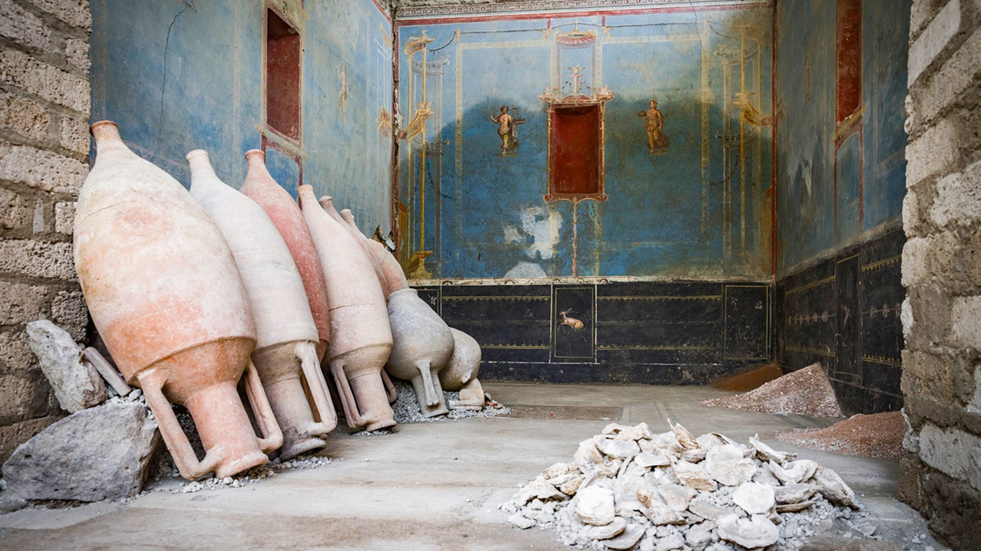 Πομπηία: Στο «φως» αρχαίο δωμάτιο με εντυπωσιακές τοιχογραφίες-3