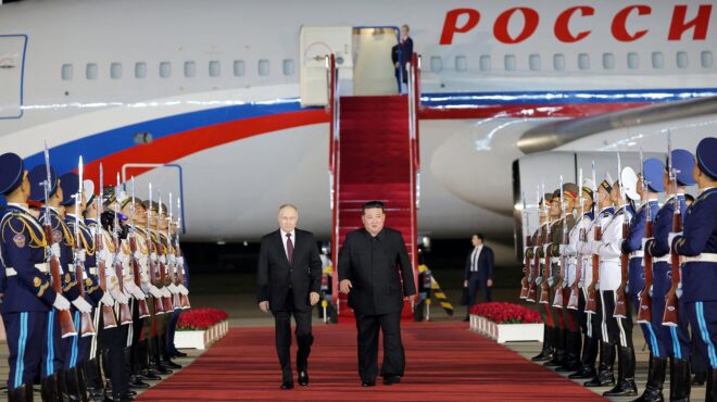 βόρεια-κορέα-η-πιονγιάνγκ-βλέπει-επι-563095963