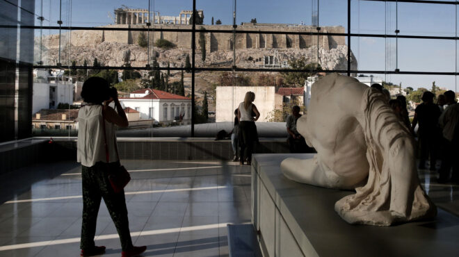 το-μουσείο-που-έφτιαξε-δικό-του-οικοσ-563081977