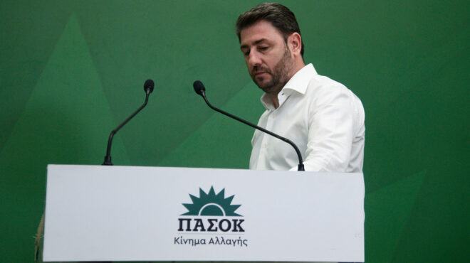 πηγές-πασοκ-σε-δούκα-η-βιασύνη-είναι-κα-563093305