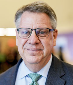 Ριτς Λέσερ στην «Κ»: H Ευρώπη αποθαρρύνει την καινοτομία και την ανάπτυξη-1