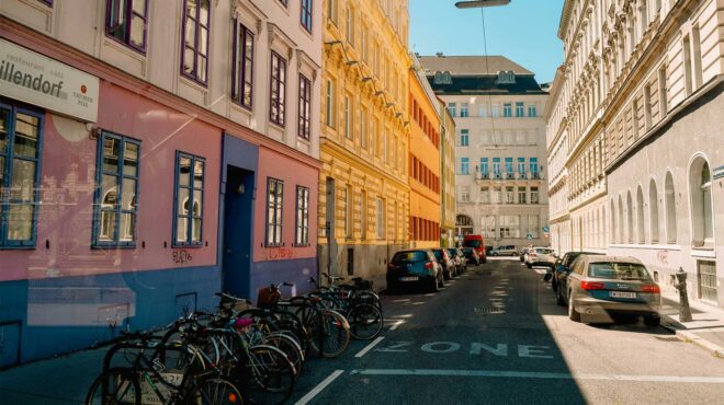 πώς-αντιμετωπίζουν-τον-καύσωνα-οι-563075284