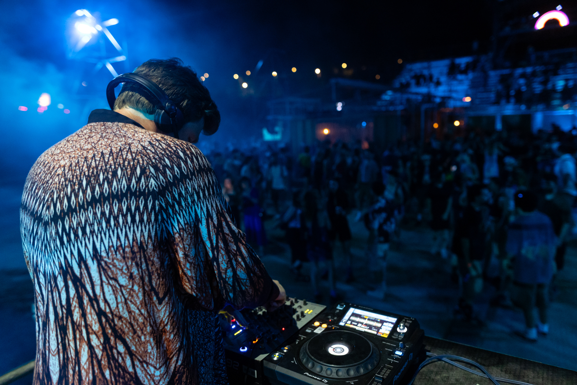 «Respublika»: Θέατρο σε σάουνα, χορός στο ξέφωτο-2