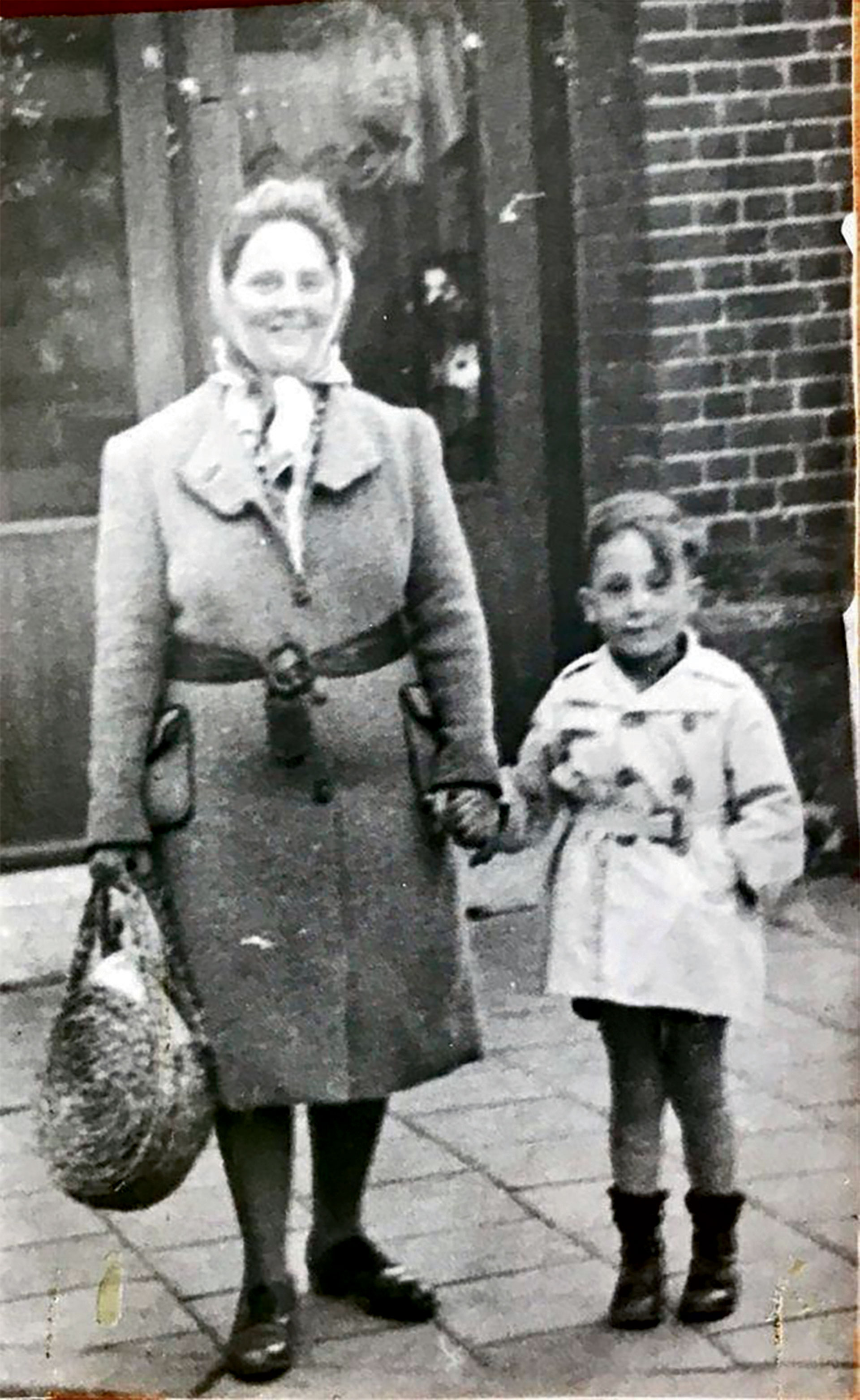 Ευρωεκλογές: 4 συγκλονιστικές ιστορίες από το πολιτικό παρελθόν της Ευρώπης-7